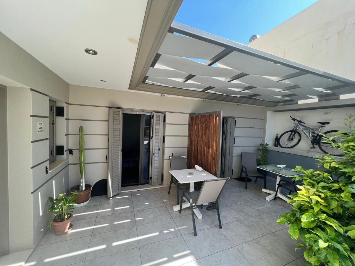 Luxury Studio Artemida Екстер'єр фото