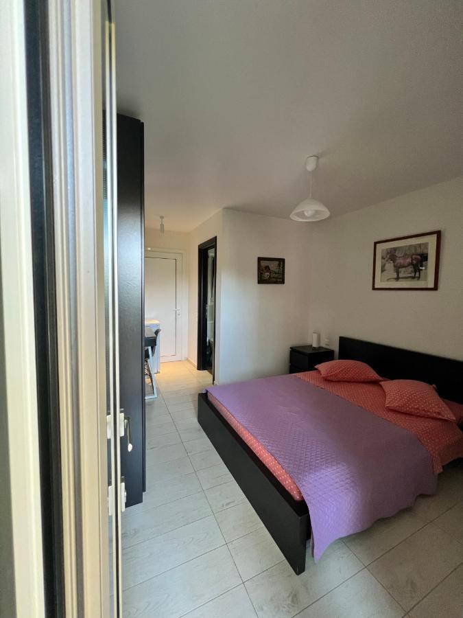 Luxury Studio Artemida Екстер'єр фото